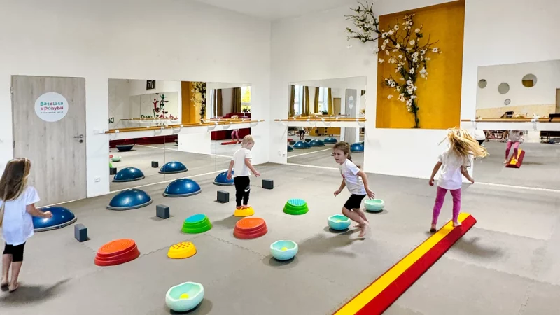 montessori_hudebne-pohybove_lekce